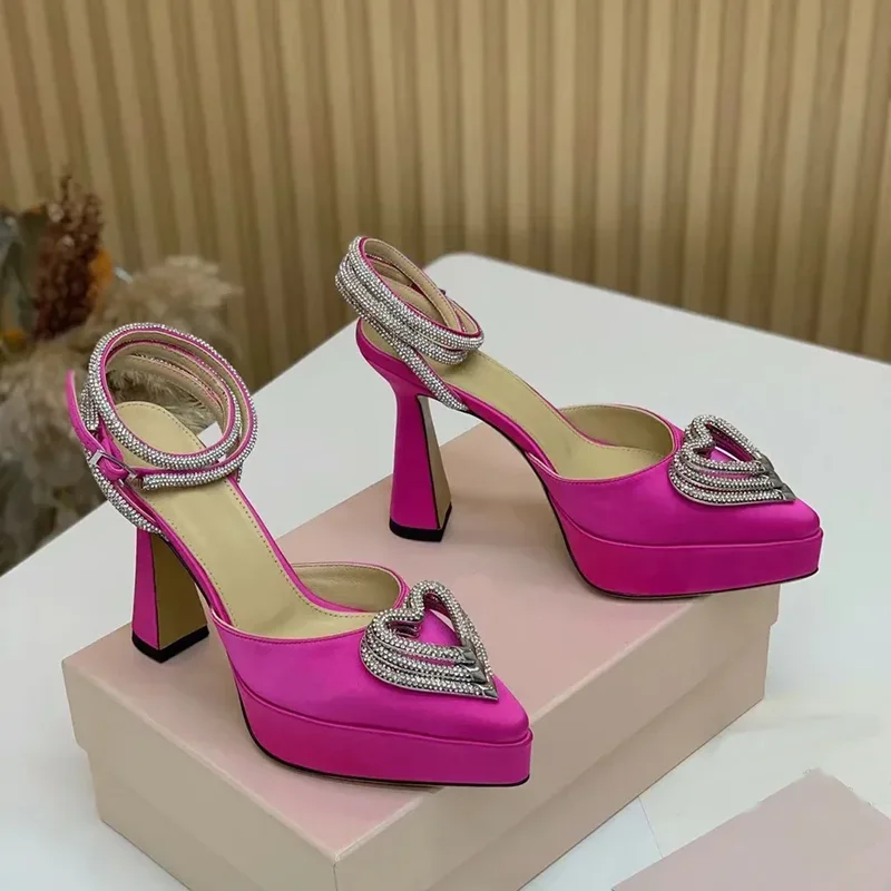 Platform Crystal Love Decorati - Casual Sandal Leather 评论和价格